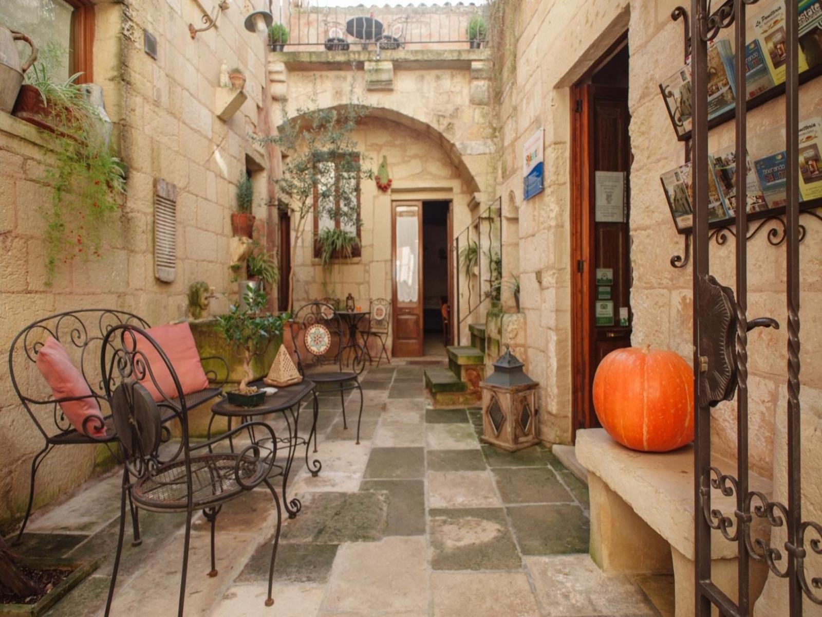 Borgoterra Bed & Breakfast Martano Exterior foto