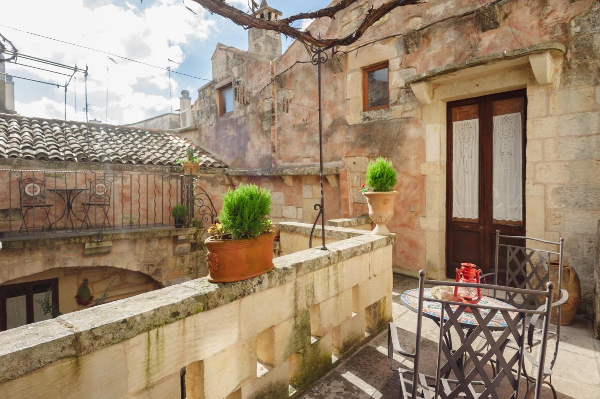 Borgoterra Bed & Breakfast Martano Exterior foto
