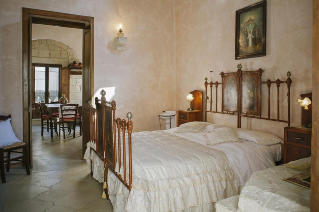 Borgoterra Bed & Breakfast Martano Exterior foto